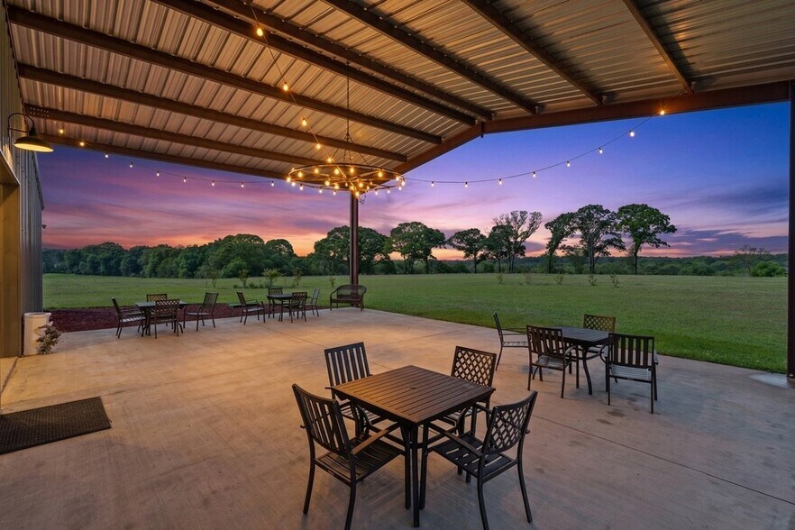 Primary Photo Of 11179 County Road 1, Enterprise Flex For Sale