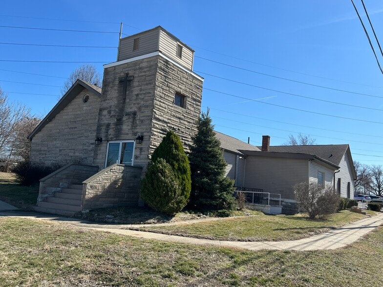 More Photos Of 955 Oliver Ave, Indianapolis Religious Facility For Sale