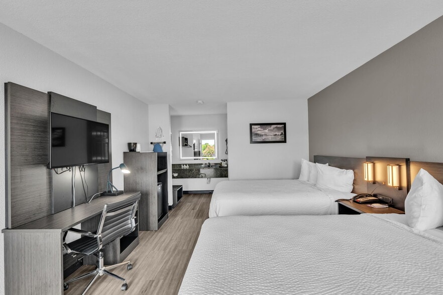 More Photos Of 962 Riverview Rd, Rock Hill Hotel For Sale