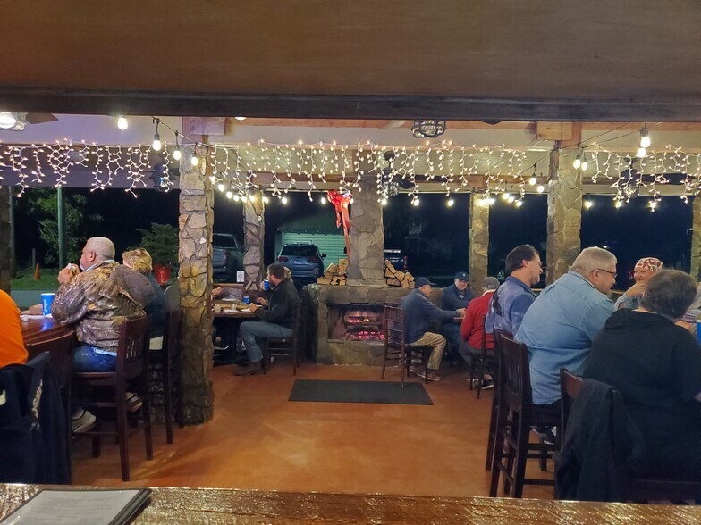 More Photos Of 226 Pamlico St, Belhaven Restaurant For Sale