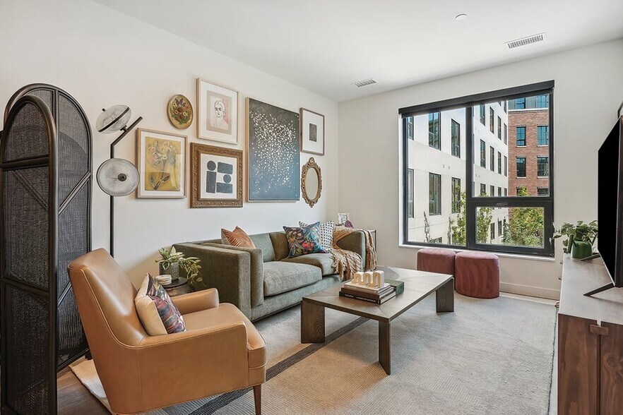 More Photos Of 2950 Arkins Ct, Denver Apartments For Lease