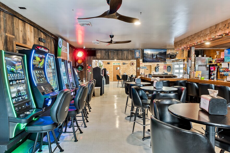 More Photos Of N1130 5th Rd, Coloma Trailer Camper Park For Sale