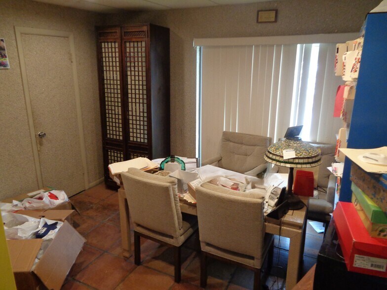 More Photos Of 7800 W Oakland Park Blvd, Sunrise Medical For Sale