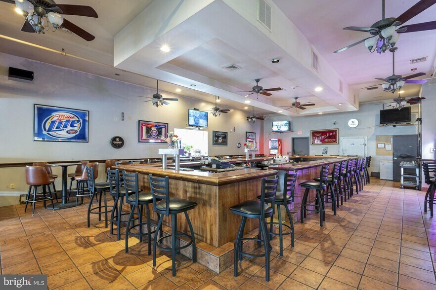 Primary Photo Of 5 Spring Valley Rd, Reading Restaurant For Sale