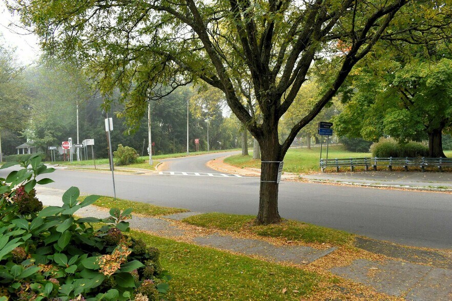 More Photos Of 7 Tremont Ave, Binghamton Apartments For Sale