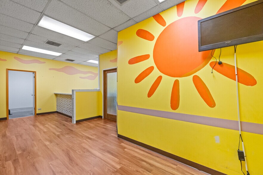 More Photos Of 98-1247 Kaahumanu St, Aiea Medical For Lease