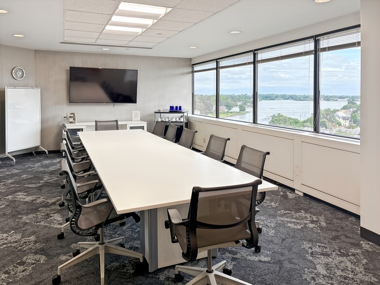 More Photos Of 1266 E Main St, Stamford Office For Lease