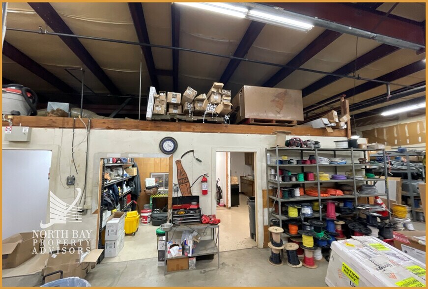 More Photos Of 978 Kaiser Rd, Napa Warehouse For Sale