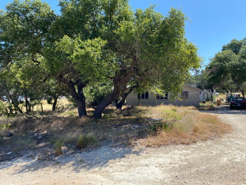 More Photos Of 5324 US Hwy 281, Spring Branch Land For Sale
