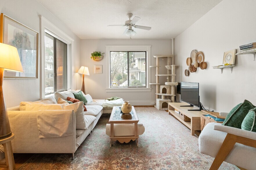 More Photos Of , Portland Multifamily For Sale