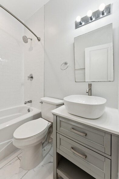 More Photos Of 2822 28th St SE, Washington Apartments For Sale