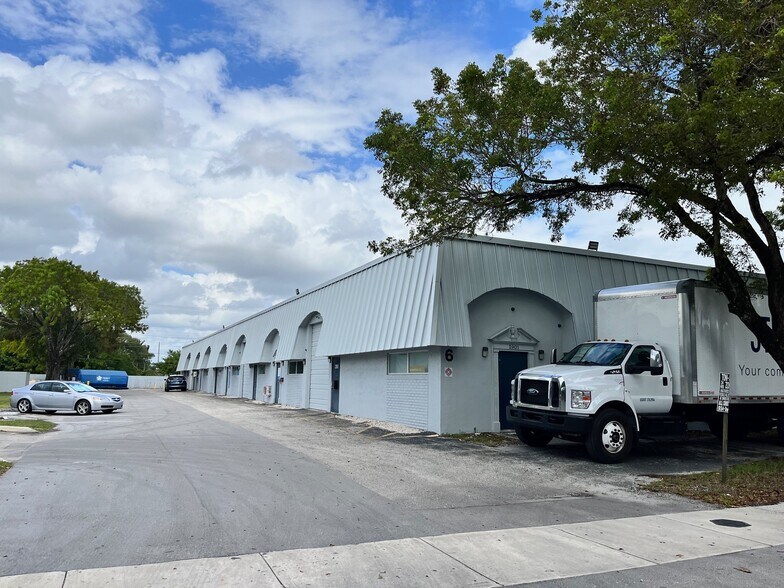 More Photos Of 2696 NW 31st Ave, Lauderdale Lakes Unknown For Lease
