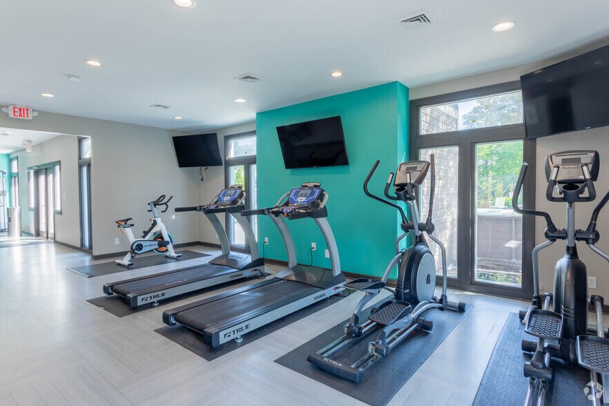 More Photos Of 6701 Carnation St, Richmond Apartments For Sale