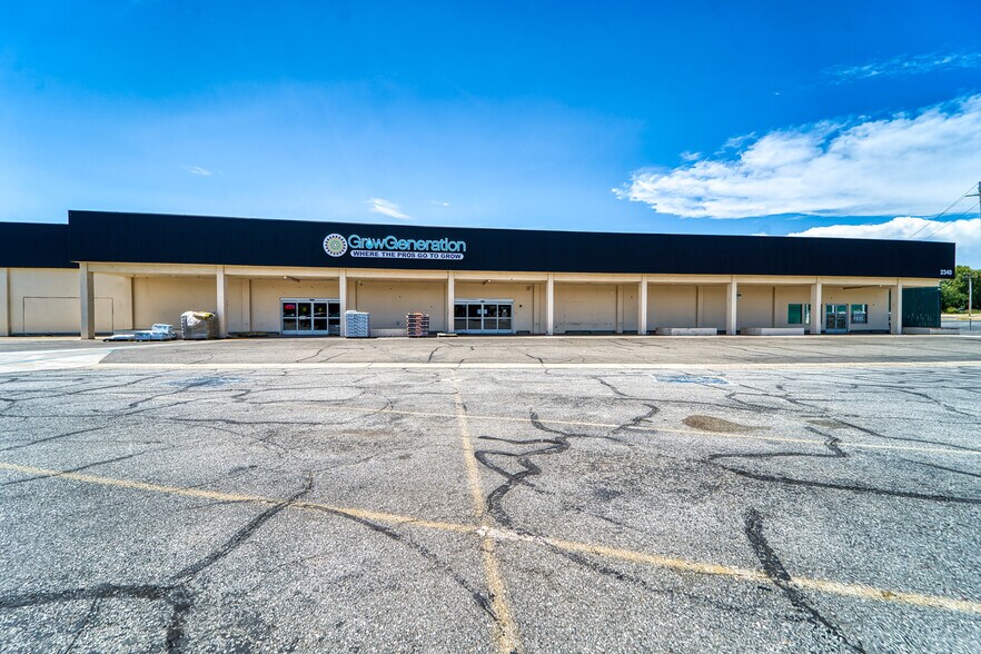 More Photos Of 2340 Athens Ave, Redding Unknown For Lease