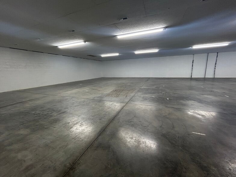 More Photos Of 10737 Dutchtown Rd, Knoxville Freestanding For Lease