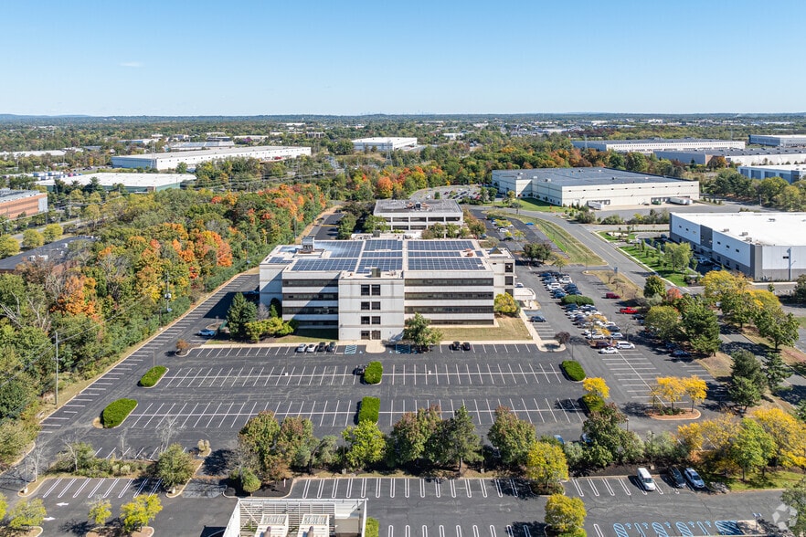 More Photos Of 15 Corporate Pl S, Piscataway Office For Lease
