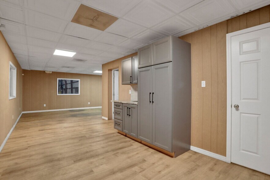 More Photos Of 1507-1775 Industrial Blvd, Jacksonville Unknown For Lease