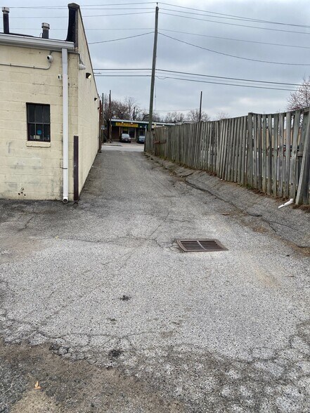 More Photos Of 5503-5505 Reisterstown Rd, Baltimore Freestanding For Lease