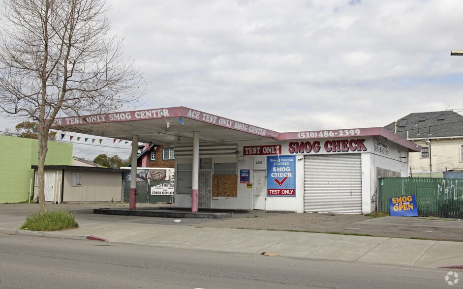 More Photos Of 2959 San Pablo Ave, Berkeley Auto Repair For Sale