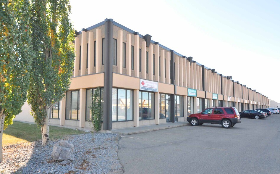 Primary Photo Of 8703-8727 53rd Ave NW, Edmonton Flex For Lease