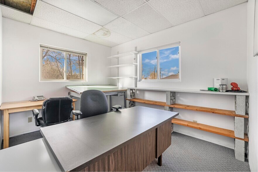 More Photos Of 507 Main Ave W, Twin Falls Flex For Sale