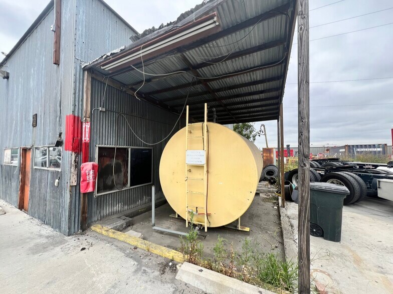 More Photos Of 5630 Cherry Ave, Long Beach Land For Lease