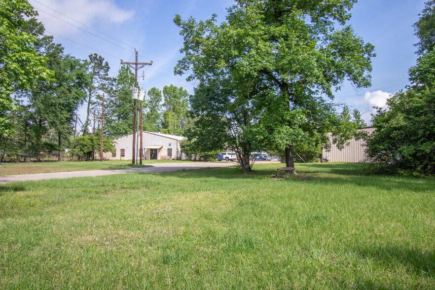 More Photos Of 805 Hilbig Rd, Conroe Industrial For Sale
