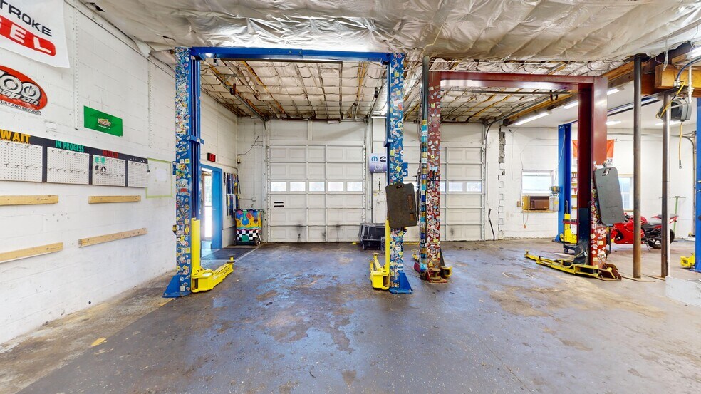 More Photos Of 2270 Solomons Island Rd, Huntingtown Auto Repair For Sale