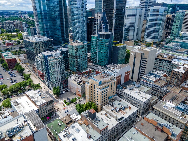 More Photos Of 468-470 Rue Mcgill, Montréal Apartments For Sale