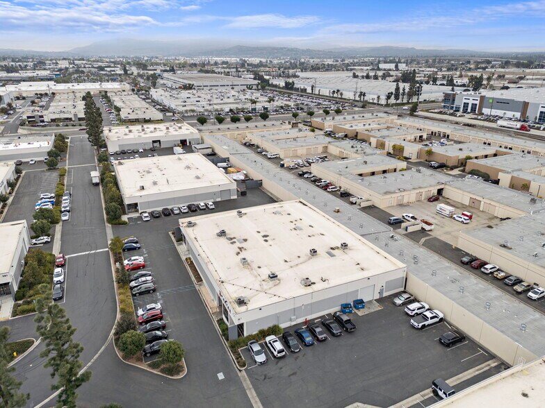 More Photos Of 615-623 S State College Blvd, Fullerton Distribution For Sale