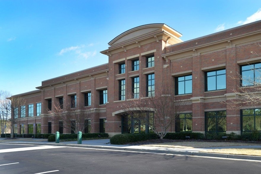 More Photos Of 1305 Mall of Georgia Blvd, Buford Office For Lease