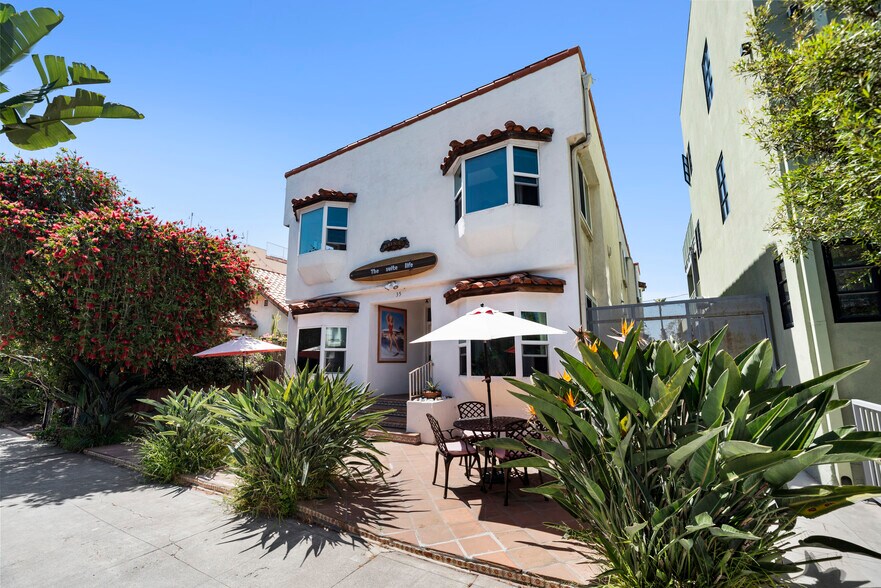 More Photos Of 35 Arcadia Ter, Santa Monica Apartments For Sale