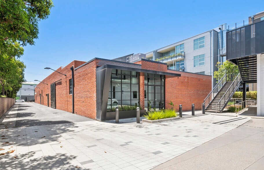 Primary Photo Of 4094 Glencoe Ave, Marina del Rey Loft Creative Space For Lease