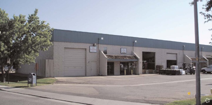 Primary Photo Of 11450 N Cherokee St, Northglenn Warehouse For Lease
