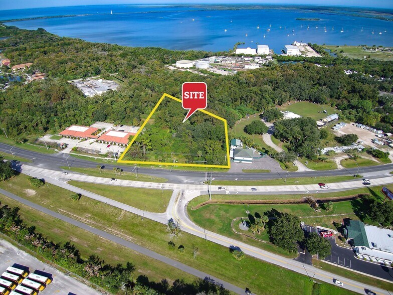 More Photos Of 561 N Washington Ave, Titusville Land For Sale