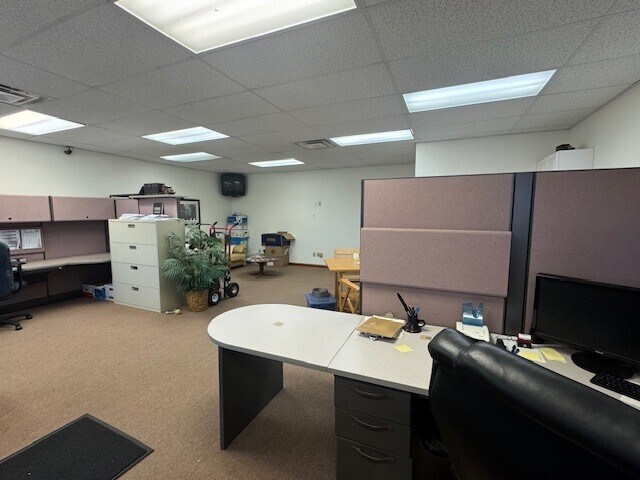 More Photos Of 12001 E Washington St, Indianapolis Office For Lease