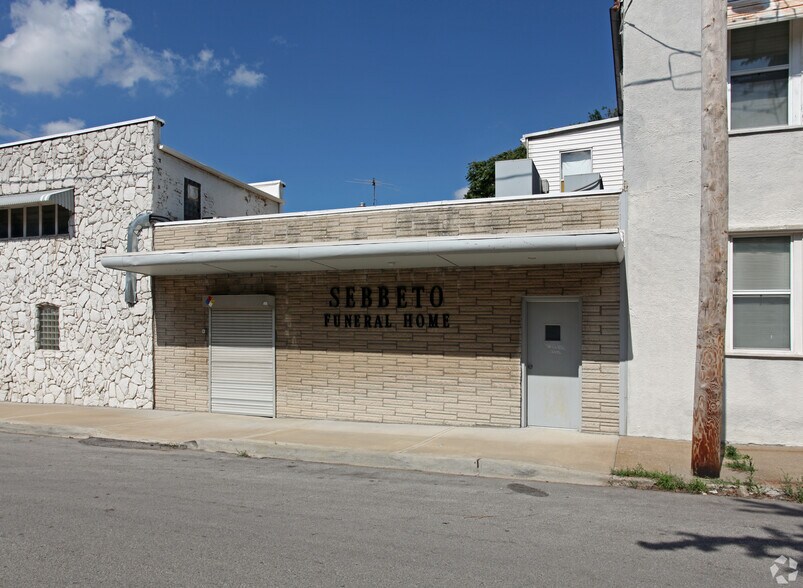 More Photos Of 511 Campbell St, Kansas City Apartments For Sale