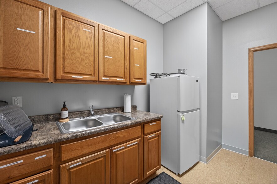 More Photos Of 1000 E Riverview Expy, Wisconsin Rapids Unknown For Lease