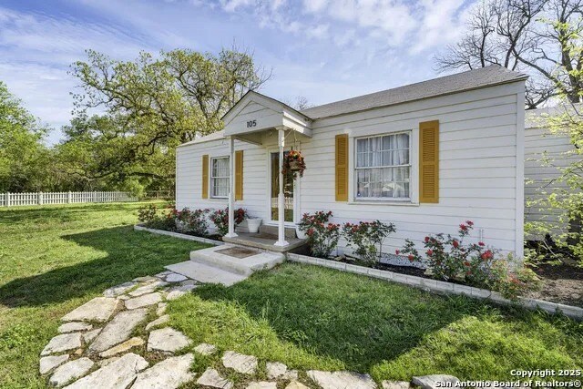 More Photos Of 105 NW River Rd, Martindale Specialty For Sale