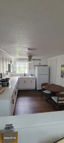 More Photos Of 280 Dirksen Dr, DeBary Office For Sale