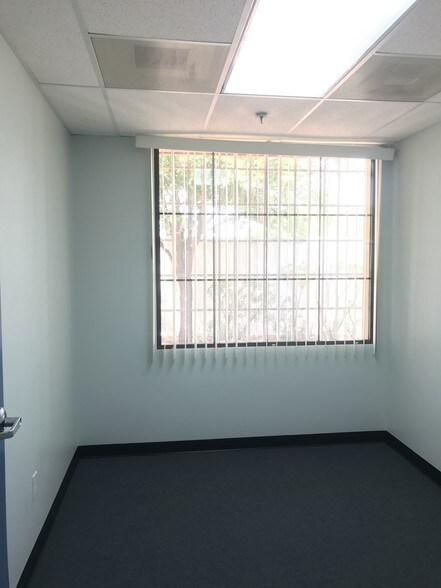 More Photos Of 1310 W St Marys Rd, Tucson Medical For Lease