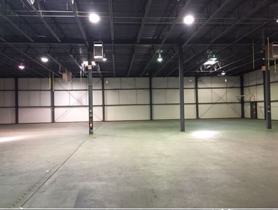 More Photos Of 500 Pine St, Holmes Warehouse For Lease