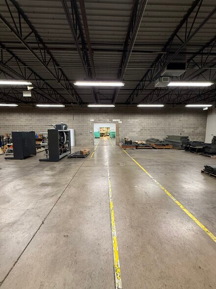 More Photos Of 2563 Technical Dr, Miamisburg Manufacturing For Sale