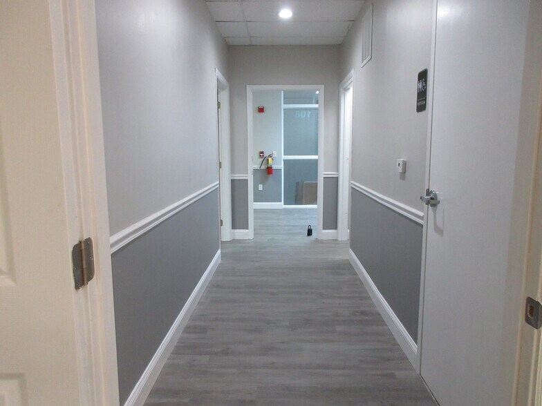 More Photos Of 540 NW University, Port Saint Lucie Office Residential For Sale