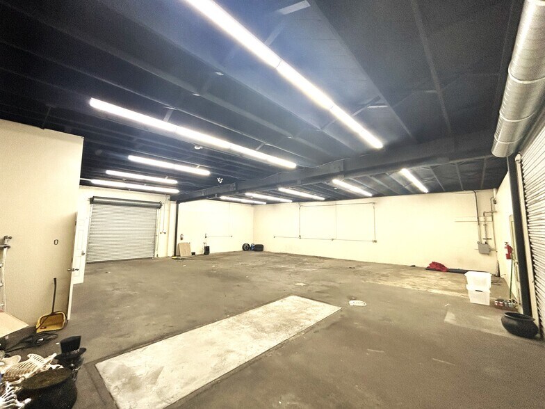 More Photos Of 1404 Alamitos Ave, Long Beach Storefront For Lease