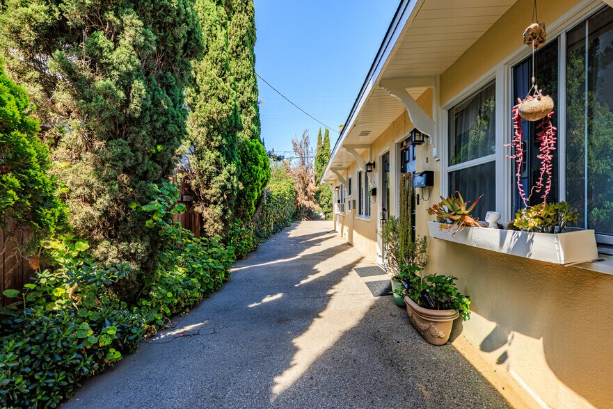 More Photos Of 5629 Cleon Ave, North Hollywood Multifamily For Sale