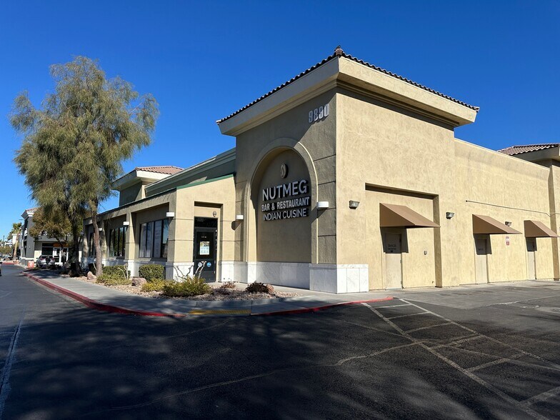 More Photos Of 9890 S Maryland Pky, Las Vegas Storefront Retail Office For Lease