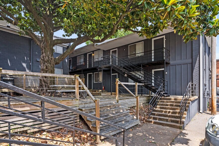 More Photos Of , Memphis Multifamily For Sale