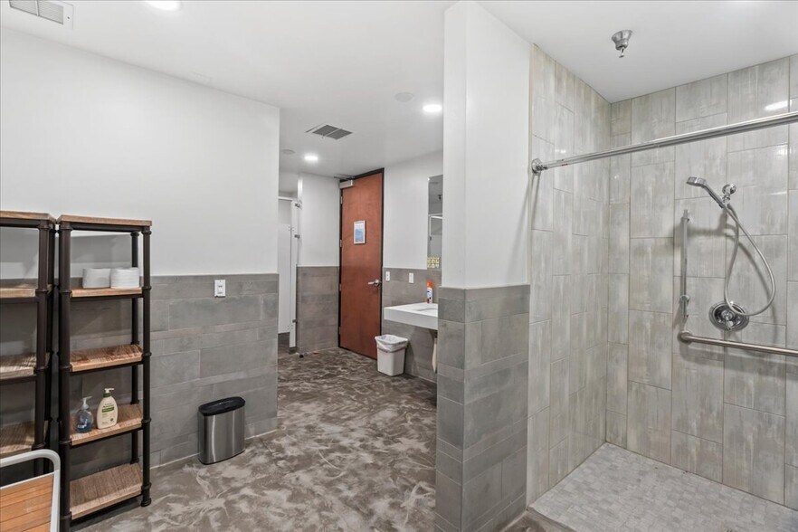 More Photos Of 15210 Central Ave, Chino Loft Creative Space For Sale