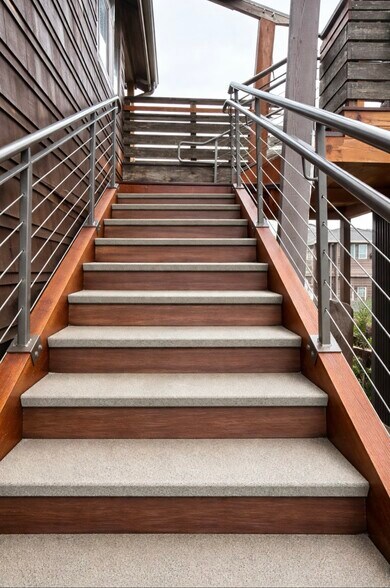 More Photos Of 139 W 2nd Ave, Cannon Beach Office For Lease